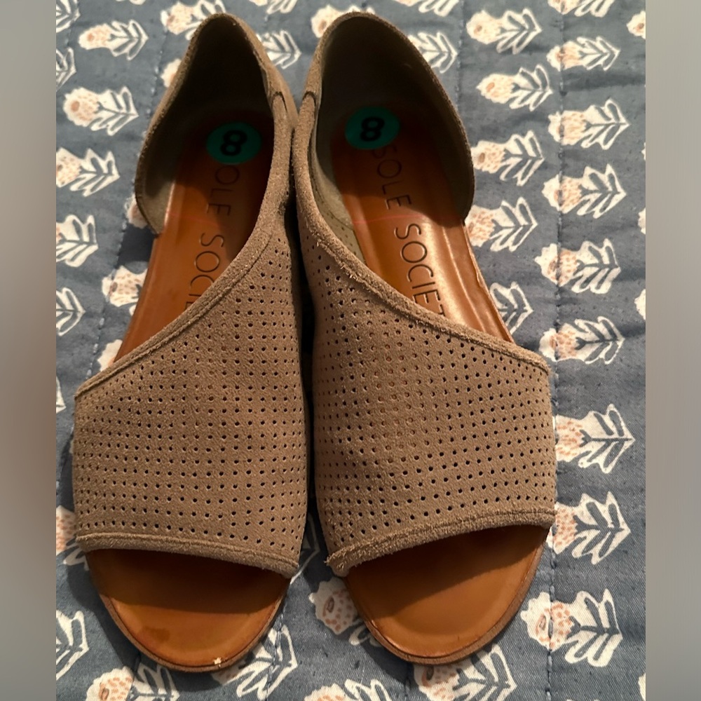 Shoes good condition used two times